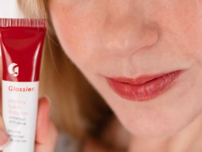 A Comprehensive Guide to Glossier Balm Dotcom 0.5 Fl oz 15 ml Coconut