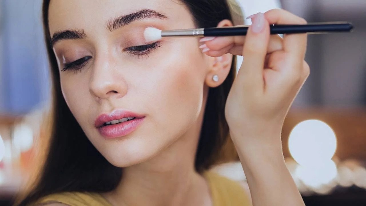 Makeup For Beginners Kit: Natural Makeup Tutorial For Beginners Step By Step