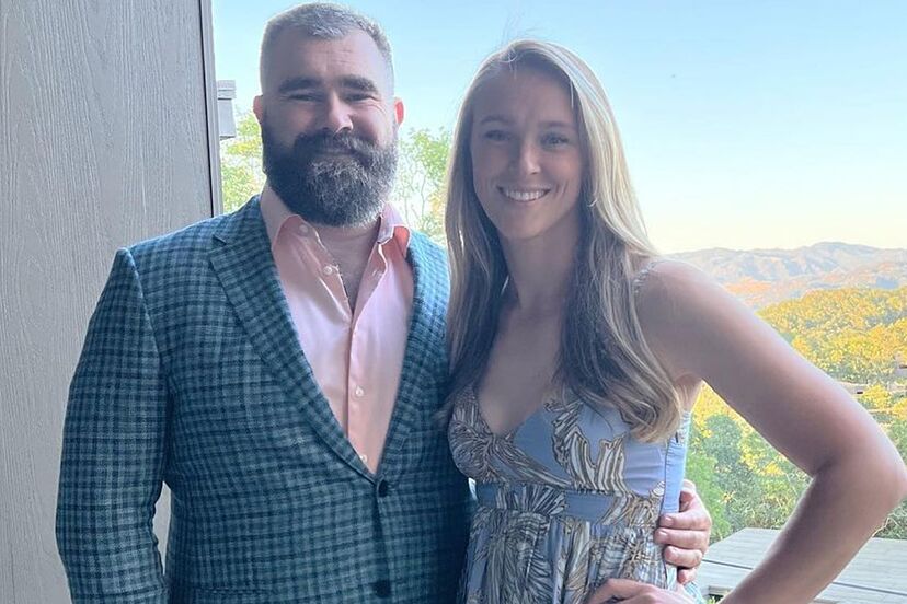 Jason Kelces wife, Kylie, gets into screaming match with fan after politely declining photo